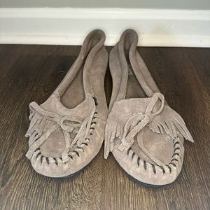 Women’s DSW Minnetonka moccasins gray